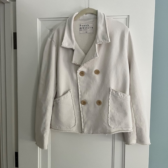 Like New Frank & Eileen Mini Belfast, Vintage White, Size L - Picture 3 of 5